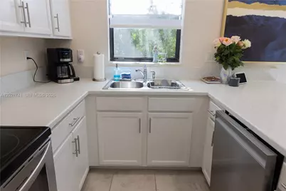 24950 SW 114th Ave, Homestead, FL 33032 - Photo 5