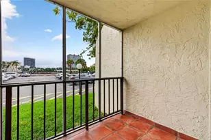 2000 Atlantic Shores Blvd, Hallandale Beach, FL 33009 - Photo 25