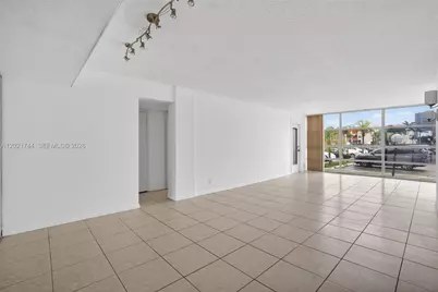 2000 Atlantic Shores Blvd #120, Hallandale Beach, FL 33009 - Photo 7