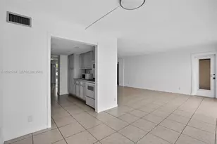 2000 Atlantic Shores Blvd, Hallandale Beach, FL 33009 - Photo 9