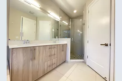 170 SE 7th Way #170, Pompano Beach, FL 33060 - Photo 9