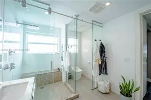 11155 NW 70th St, Doral, FL 33178 - Photo 39