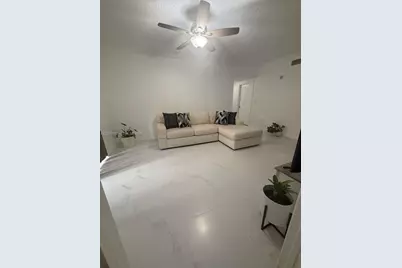 215 SW 117th Ter #14107, Pembroke Pines, FL 33025 - Photo 5