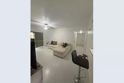 215 SW 117th Ter #14107, Pembroke Pines, FL 33025 - Photo 3