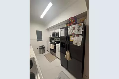 215 SW 117th Ter #14107, Pembroke Pines, FL 33025 - Photo 11