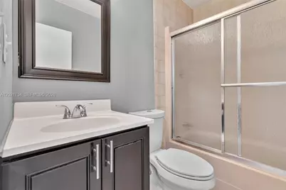 14212 NE 4th Ave, Miami, FL 33161 - Photo 25
