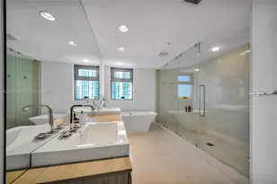 17301 Biscayne Blvd, North Miami Beach, FL 33160 - Photo 21