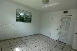 1545 NE 128th St, North Miami, FL 33161 - Photo 9