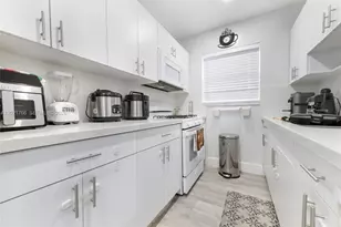 [Address not provided], Hialeah, FL 33012 - Photo 7