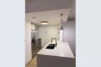 275 NE 18th St #910, Miami, FL 33132 - Photo 9