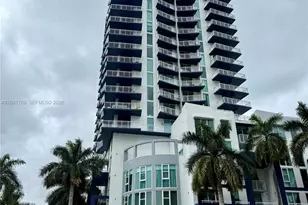 275 NE 18th St, Miami, FL 33132 - Photo 37