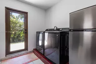 1701 SW 23rd Terrace, Miami, FL 33145 - Photo 21