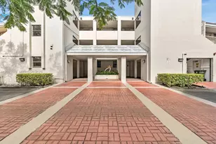 109 Lake Emerald Dr, Oakland Park, FL 33309 - Photo 49