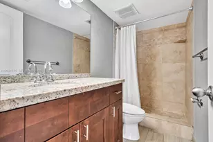 109 Lake Emerald Dr, Oakland Park, FL 33309 - Photo 27