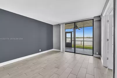 109 Lake Emerald Dr #108, Oakland Park, FL 33309 - Photo 15