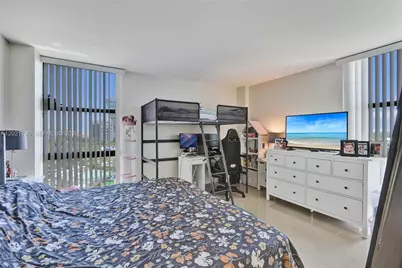 20335 W Country Club Dr #809, Aventura, FL 33180 - Photo 19