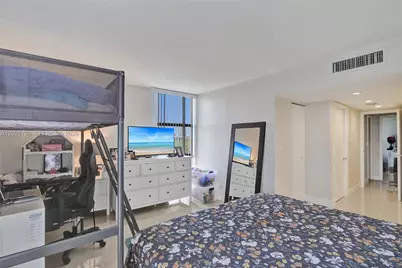 20335 W Country Club Dr #809, Aventura, FL 33180 - Photo 9