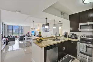 20335 W Country Club Dr, Aventura, FL 33180 - Photo 17