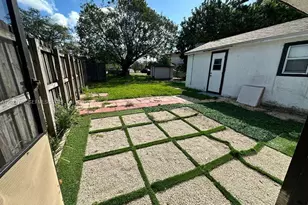719 Glenn Pkwy, Hollywood, FL 33021 - Photo 5