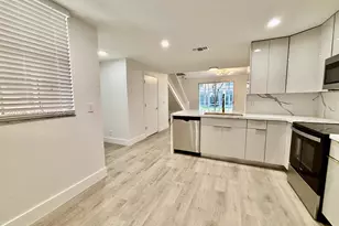 1498 Barcelona Way, Weston, FL 33327 - Photo 21