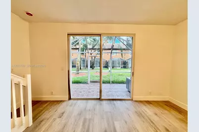 1498 Barcelona Way #3-21, Weston, FL 33327 - Photo 27