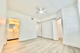 1498 Barcelona Way, Weston, FL 33327 - Photo 39