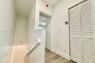 1498 Barcelona Way, Weston, FL 33327 - Photo 47