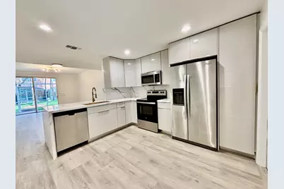 1498 Barcelona Way #3-21, Weston, FL 33327 - Photo 17
