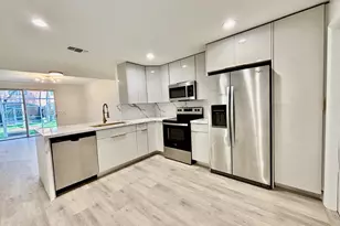 1498 Barcelona Way, Weston, FL 33327 - Photo 17