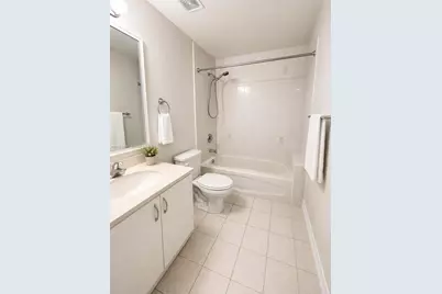 6500 NW 114th Ave #1021, Doral, FL 33178 - Photo 17