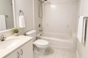 6500 NW 114th Ave, Doral, FL 33178 - Photo 17
