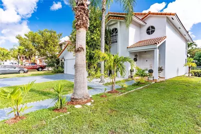 8909 SW 108th Cir Ct, Miami, FL 33176 - Photo 1