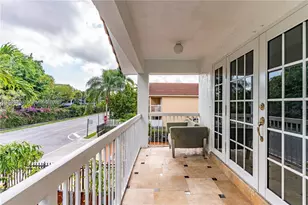 8909 SW 108th Cir Ct, Miami, FL 33176 - Photo 11