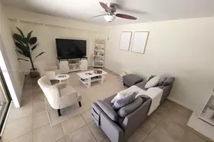 3227 32nd Way, West Palm Beach, FL 33407 - Photo 5
