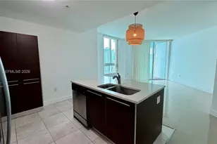 1900 N Bayshore Dr, Miami, FL 33132 - Photo 3