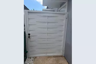 6803 SW 158th Ave #rear, Miami, FL 33193 - Photo 1