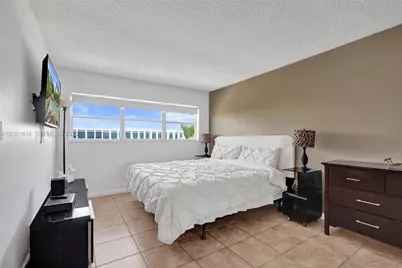 1881 Washington Ave #6H, Miami Beach, FL 33139 - Photo 15