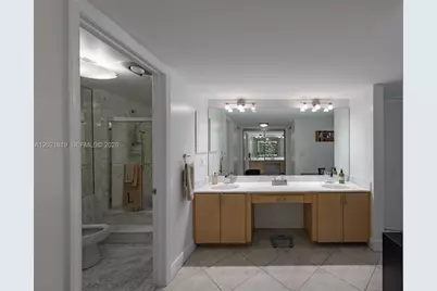 199 Ocean Lane Dr #413, Key Biscayne, FL 33149 - Photo 9