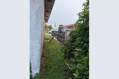 3510 NW 82nd St, Miami, FL 33147 - Photo 9