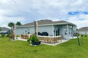 603 Lychee Ln, Fort Pierce, FL 34981 - Photo 15