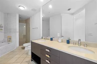18201 Collins Ave, Sunny Isles Beach, FL 33160 - Photo 11