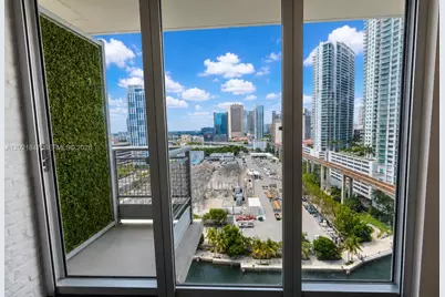 690 SW 1st Ct #1913, Miami, FL 33130 - Photo 19