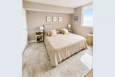 55 SE 6th St #3001, Miami, FL 33131 - Photo 5