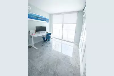 55 SE 6th St #3001, Miami, FL 33131 - Photo 11