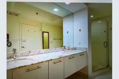 500 Brickell Ave #1600, Miami, FL 33131 - Photo 15