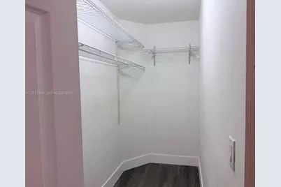 3585 NE 5th St #102, Homestead, FL 33033 - Photo 13