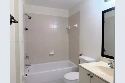 3585 NE 5th St #102, Homestead, FL 33033 - Photo 11