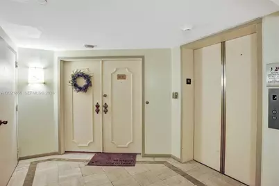 1800 S Ocean Blvd #1012, Lauderdale by the Sea, FL 33062 - Photo 5