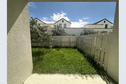 23935 SW 110th Ct #23935, Homestead, FL 33032 - Photo 9