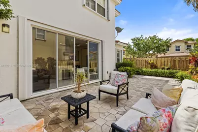 8610 NW 110th Ave, Doral, FL 33178 - Photo 19